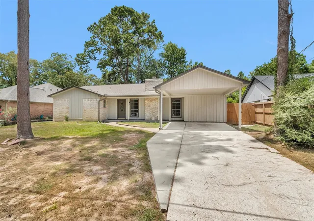 Photo 40 of Single family home for sale at 75 Rolling Hills Dr W, Conroe, TX 77304 | MLS# 60884010 | Listing updated on 2026-09-24