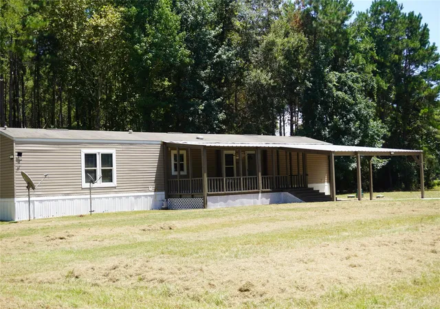 1st image of 4733 Fm 943, Livingston, TX 77351 | MLS# 68038658