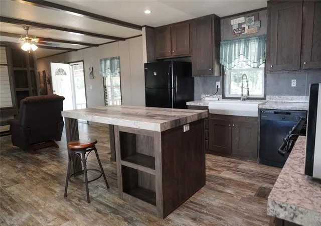 Photo 3 of Sale Pending at 4733 Fm 943, Livingston, TX 77351 | MLS# 68038658 | Listing updated on 2026-08-25