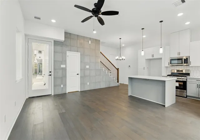 Photo 4 of Single family home for sale at 9902 Clark Rd #J, Houston, TX 77076 | MLS# 5640160 | Listing updated on 2026-08-14