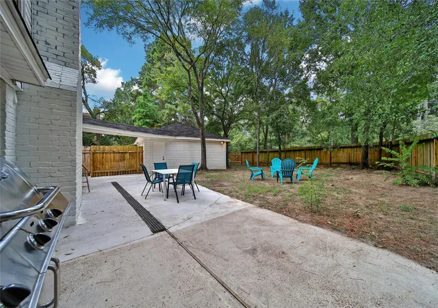 Photo 4 of Single family home for sale at 1 Marsh Millet Ct, Spring, TX 77380 | MLS# 74923765 | Listing updated on 2026-09-14