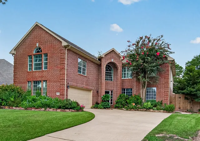Photo 2 of Single family home for sale at 8814 W Valley Palms Dr, Spring, TX 77379 | MLS# 82089706 | Listing updated on 2026-09-11