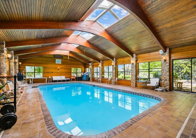Photo 2 of Single family home for sale at 104 Braeburn Cir, Kerrville, TX 78028 | MLS# 92521408 | Listing updated on 2026-08-29