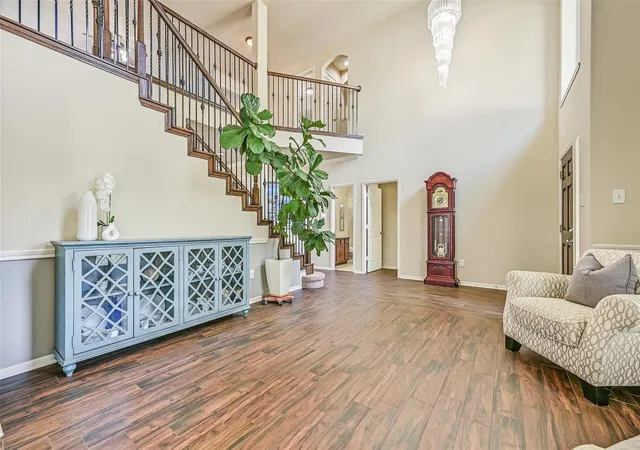 5th image of 1226 Martinez Ct, Friendswood, TX 77546 | MLS# 26993408