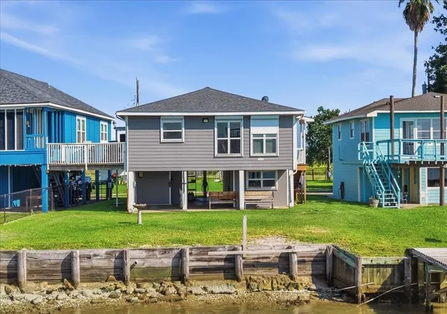 2nd image of 217 Captains Rd, Anahuac, TX 77514 | MLS# 94827521
