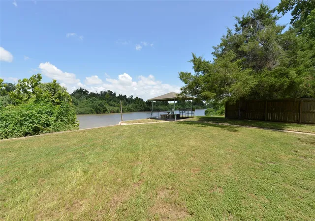 4th image of 247 Selkirk Dr, Bay City, TX 77414 | MLS# 21708253