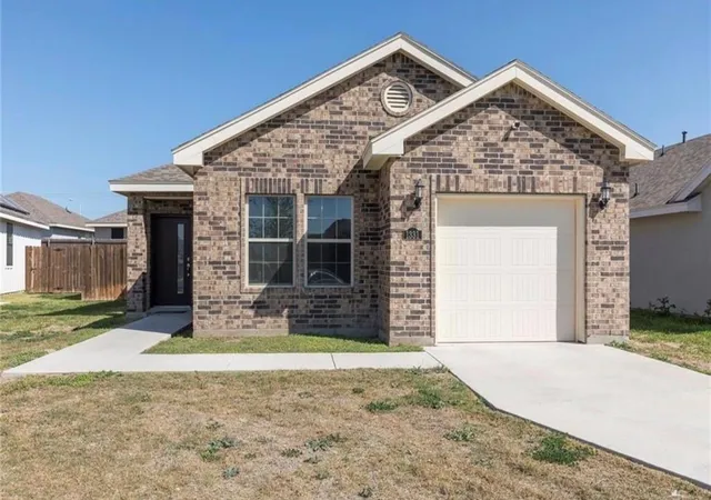 2nd image of 1331 E Candor Dr, Edinburg, TX 78542 | MLS# 52001395
