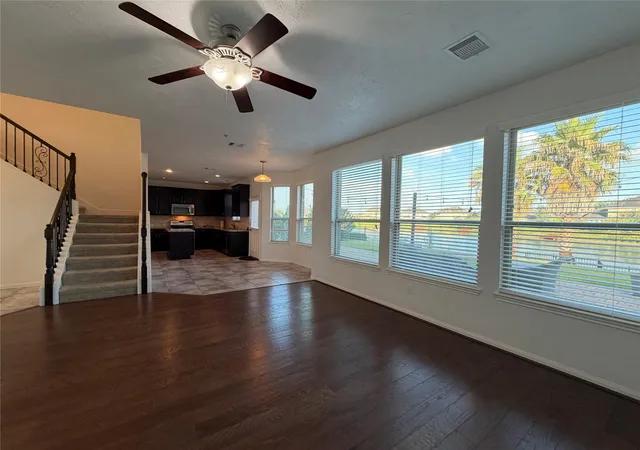 Photo 2 of Single family home for sale at 3935 Amalfi Shrs Ct, Missouri City, TX 77459 | MLS# 51129607 | Listing updated on 2026-08-16