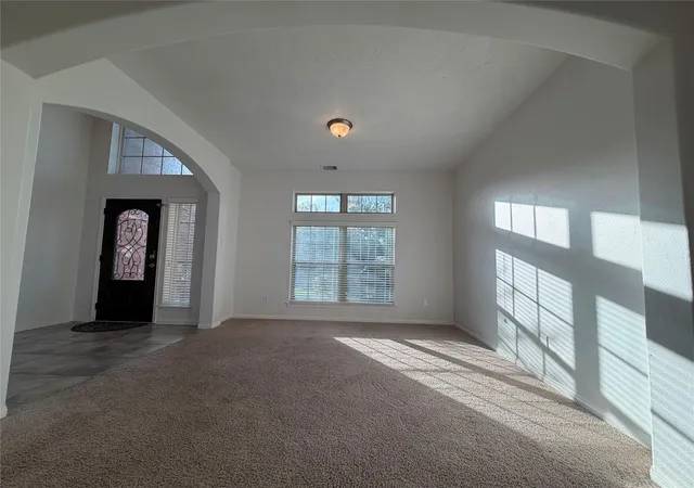 Photo 3 of Single family home for sale at 3935 Amalfi Shrs Ct, Missouri City, TX 77459 | MLS# 51129607 | Listing updated on 2026-08-16