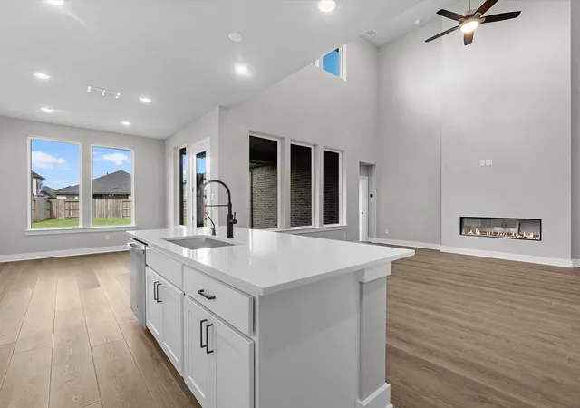 Photo 3 of Sale Pending at 9622 Foxwood Meadow Ln, Richmond, TX 77407 | MLS# 14008737 | Listing updated on 2026-08-17