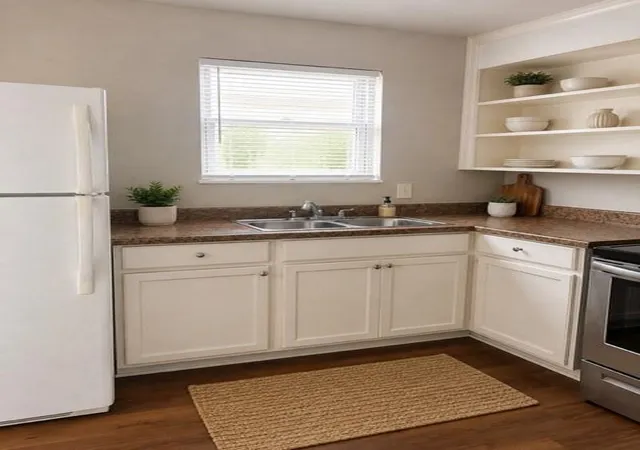 8th image of 1208 7th Ave N, Texas City, TX 77590 | MLS# 40582197