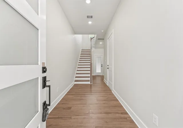 3rd image of 1946 Purswell Rd, Houston, TX 77055 | MLS# 45239507