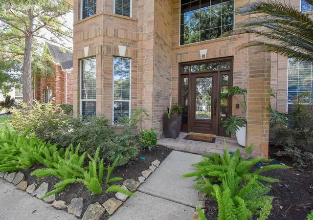 Photo 2 of Single family home for sale at 22002 Flannery Ct, Katy, TX 77450 | MLS# 58148924 | Listing updated on 2026-09-13