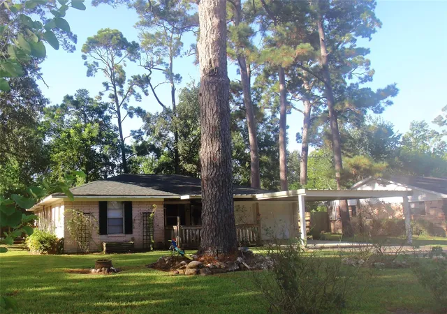 Photo 2 of Sale Pending at 2712 Whispering Pines St, Baytown, TX 77521 | MLS# 50212807 | Listing updated on 2026-08-17