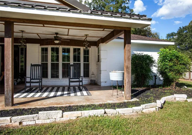 Photo 4 of Single family home for sale at 14902 Bernard Timbers Dr, East Bernard, TX 77435 | MLS# 12758408 | Listing updated on 2026-08-11