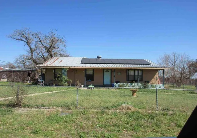 1st image of 107 Buttercup St, Kingsland, TX 78639 | MLS# 51270901