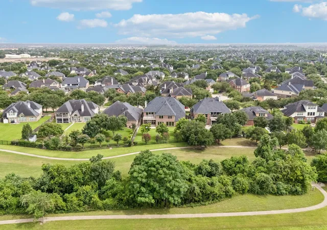 40th image of 2414 Monarch Terrace Dr, Katy, TX 77494 | MLS# 23069589