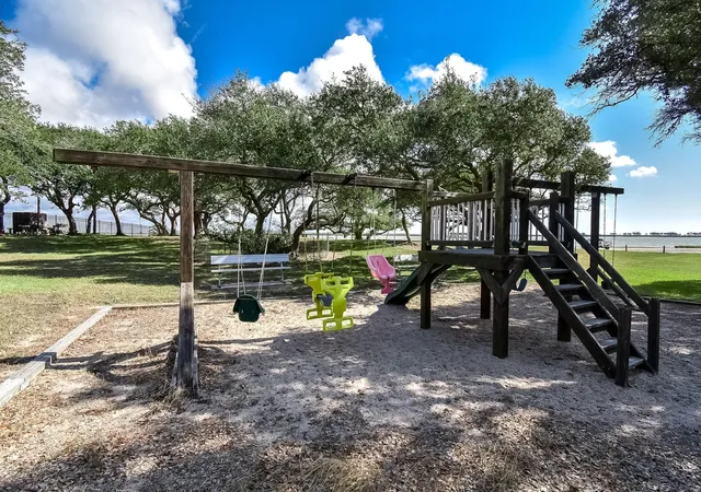 50th image of 1664 W Bayshore Dr, Palacios, TX 77465 | MLS# 46542675