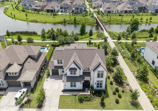 Photo 2 of Mansion for sale at 11023 Heartleaf Aster Way, Cypress, TX 77433 | MLS# 81864996 | Listing updated on 2026-09-13