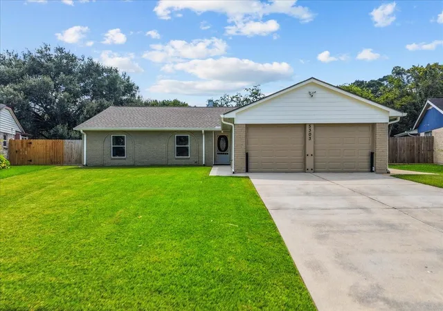 Photo 3 of Sale Pending at 5303 Bulen Ave, Friendswood, TX 77546 | MLS# 73836081 | Listing updated on 2026-09-03