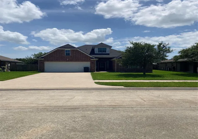 1st image of 3131 Sun Terrace Ln, Dickinson, TX 77539 | MLS# 79873406