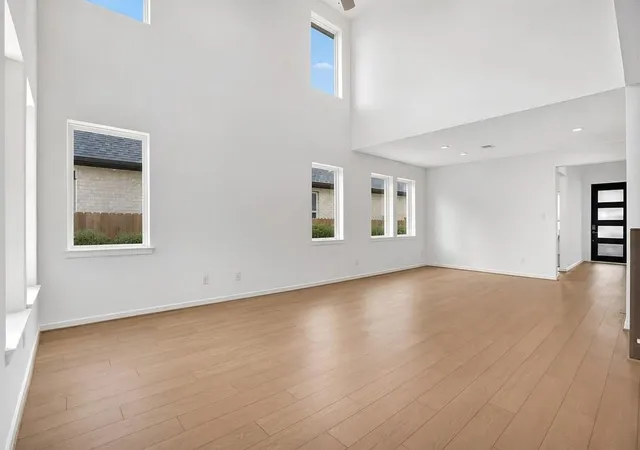 Photo 2 of Single family home for sale at 9610 Pink Lotus Ct, Richmond, TX 77407 | MLS# 44438389 | Listing updated on 2026-09-20