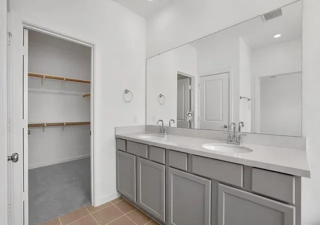 Photo 3 of Single family home for sale at 9610 Pink Lotus Ct, Richmond, TX 77407 | MLS# 44438389 | Listing updated on 2026-09-20