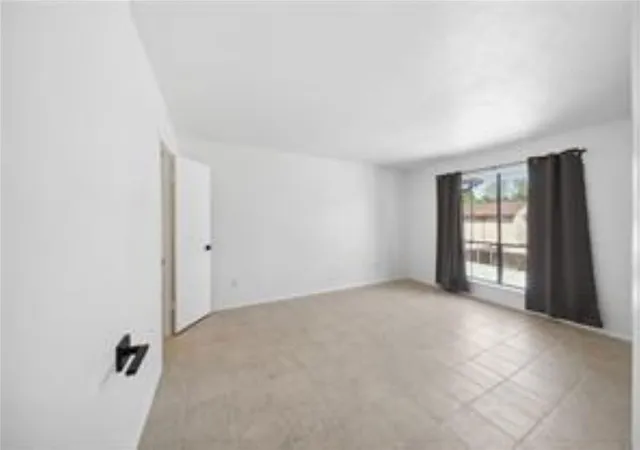 5th image of 5001 Lamonte Ln #101, Houston, TX 77092 | MLS# 42962910