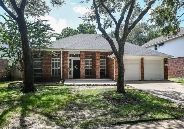 Photo 2 of Single family home for sale at 2310 Lashley Ct, Katy, TX 77450 | MLS# 33773719 | Listing updated on 2026-09-15