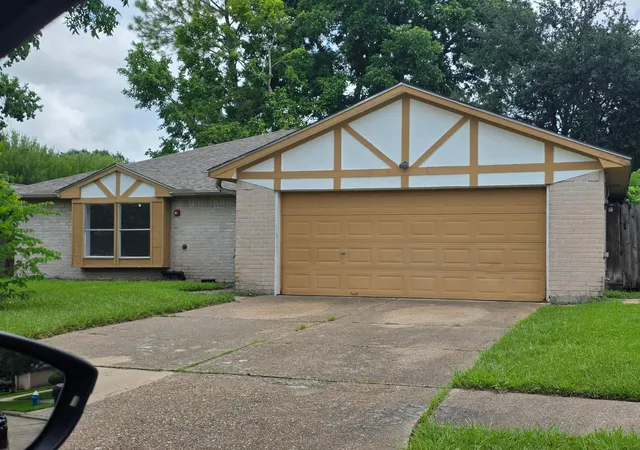 Photo 1 of Single family home for sale at 7507 Hablo Dr, Houston, TX 77083 | MLS# 8841437 | Listing updated on 2026-08-10