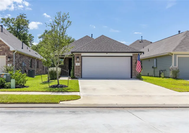 Photo 1 of Single family home for sale at 353 Salerio Wy, Conroe, TX 77301 | MLS# 9677662 | Listing updated on 2026-08-22
