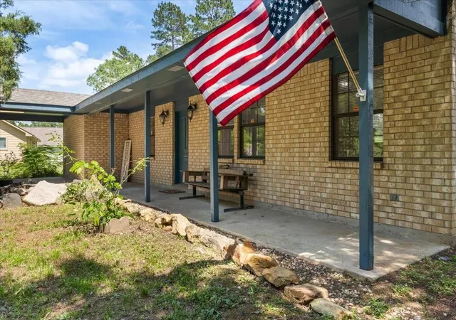1st image of 10530 Royal York Dr, Conroe, TX 77303 | MLS# 69407106
