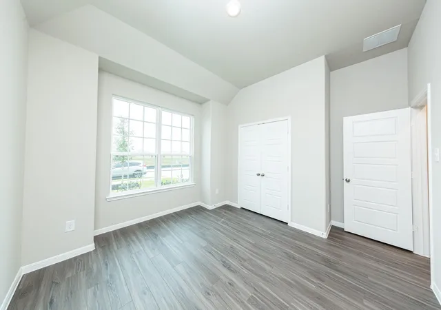 Photo 3 of Sale Pending at 2035 Emerald Lake Trl, Dayton, TX 77535 | MLS# 24406498 | Listing updated on 2026-09-25
