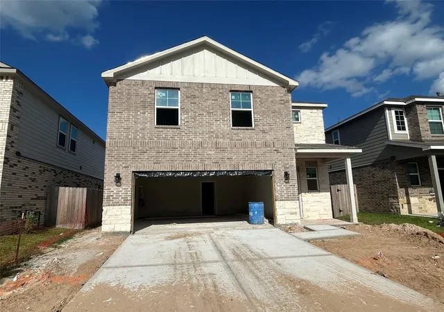 2nd image of 215 Brazen Forest Trl, Magnolia, TX 77354 | MLS# 65398724