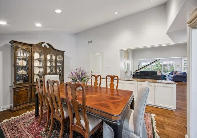 3rd image of 5222 Birdwood Rd, Houston, TX 77096 | MLS# 71937295
