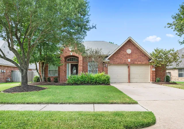 Photo 1 of Sale Pending at 27123 Kendal Ridge Ln, Cypress, TX 77433 | MLS# 38770490 | Listing updated on 2026-09-06
