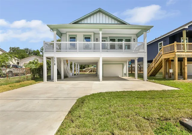 1st image of 114 Dwire Dr, La Porte, TX 77571 | MLS# 73825343
