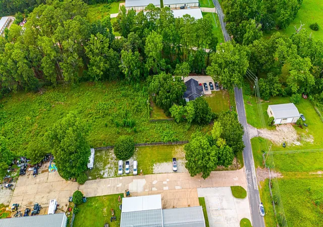 Photo 4 of Land for sale at 3414 Powell Rd, Huntsville, TX 77340 | MLS# 82058667 | Listing updated on 2026-08-12