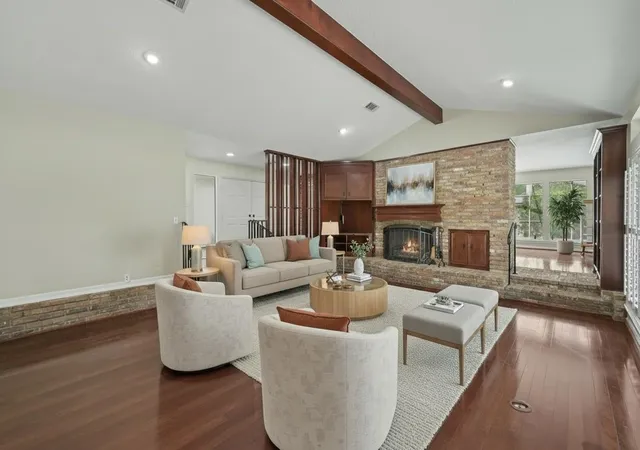 Photo 3 of Single family home for sale at 23 Amherst Ct, Conroe, TX 77304 | MLS# 37751006 | Listing updated on 2026-08-27