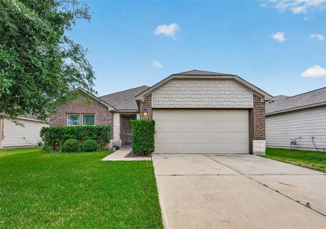 Photo 1 of Single family home for sale at 5435 Nero Lake Dr, Katy, TX 77449 | MLS# 43532771 | Listing updated on 2026-09-19