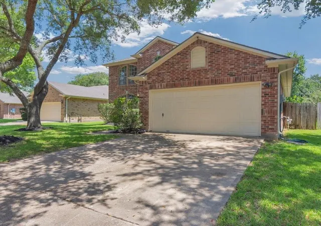 2nd image of 1118 Columbia Ct, Richmond, TX 77406 | MLS# 94546189