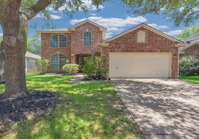 3rd image of 1118 Columbia Ct, Richmond, TX 77406 | MLS# 94546189
