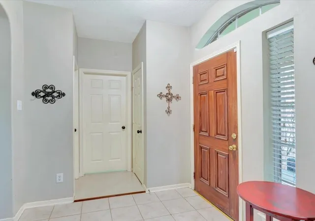 5th image of 1118 Columbia Ct, Richmond, TX 77406 | MLS# 94546189