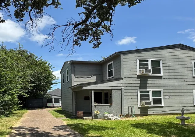 6th image of 1212 4th Ave N, Texas City, TX 77590 | MLS# 32714763