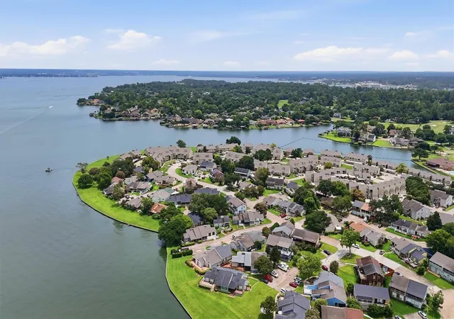 31st image of 96 April Point Dr N, Montgomery, TX 77356 | MLS# 78079371