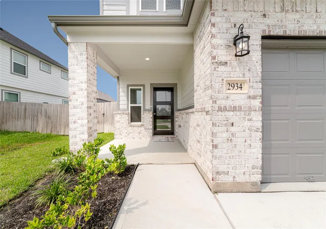 Photo 3 of Single family home for sale at 2934 Godric Holw Ln, Rosenberg, TX 77471 | MLS# 64012432 | Listing updated on 2026-08-12