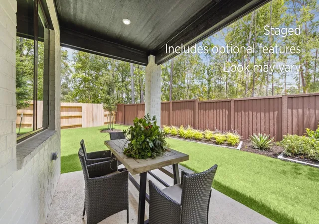 Photo 9 of Sale Pending at 29925 Stony Forest Dr, Magnolia, TX 77354 | MLS# 37832240 | Listing updated on 2026-09-11