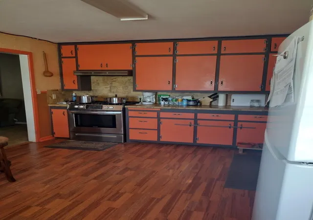 Photo 3 of Single family home for sale at 1405 E 5th Street, Petersburg, TX 79250 | MLS# 76021728 | Listing updated on 2026-08-24