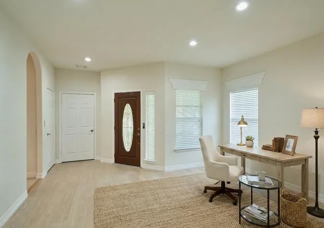 Photo 4 of Townhouse for sale at 50 Greenwich Pl, Conroe, TX 77384 | MLS# 21063179 | Listing updated on 2026-08-13