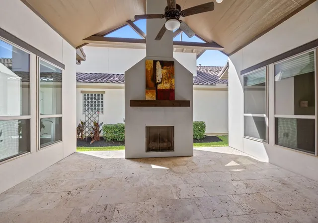 4th image of 38 Madrone Terrace Pl, Tomball, TX 77375 | MLS# 51923414